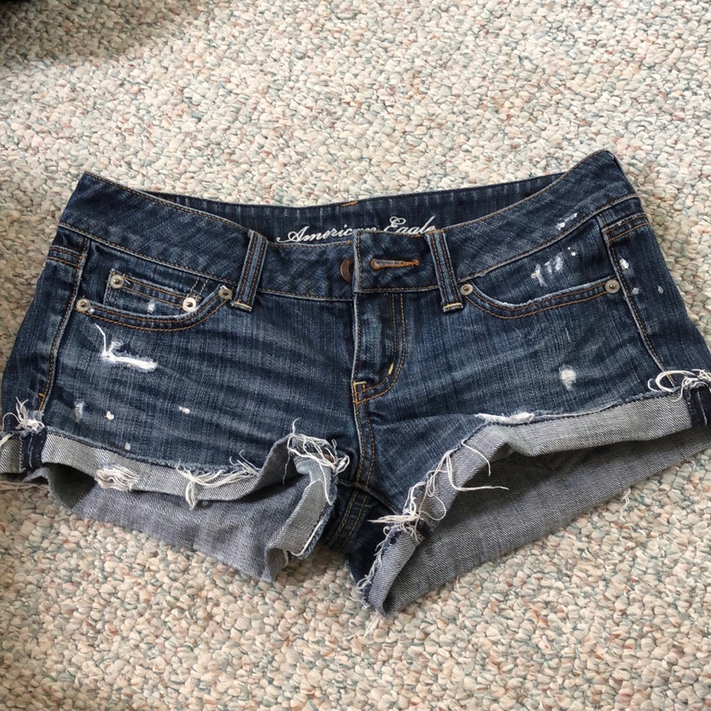 American Eagle low rise shorts